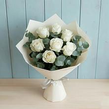 Букет Белые розы в Эвкалипте в Бурукшуне